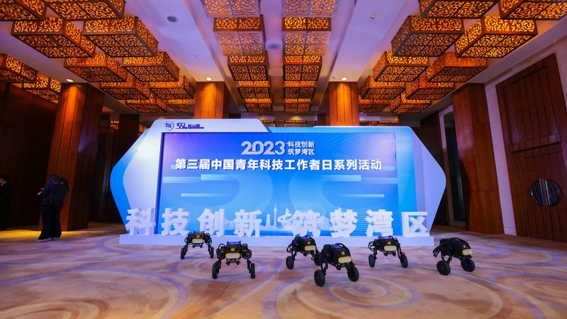 以下是一些市面上口碑较好的免费CRM系统，供企业参考：